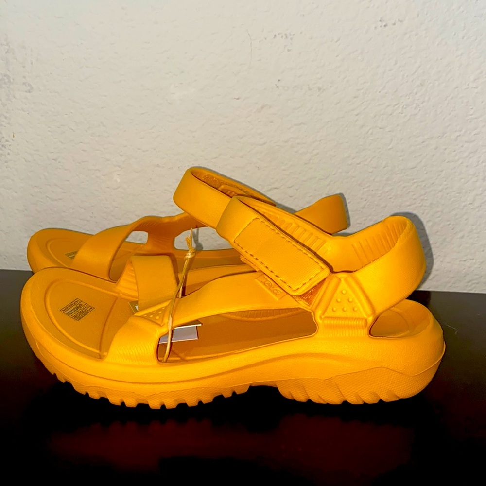 New Womens Teva Hurricane Drift Sandle Yellow